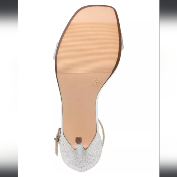 Wild Pair Bethie Two-piece Dress Sandals Silver 7 - Picture 5 of 9